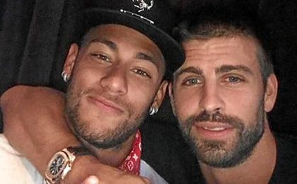 Piqué: "Neymar se queda" Piqué: "Neymar se queda"
