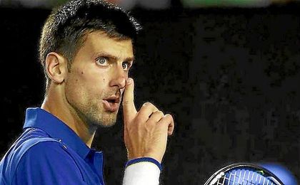 Djokovic puede perderse el resto de temporada por una lesión Djokovic puede perderse el resto de temporada por una lesión