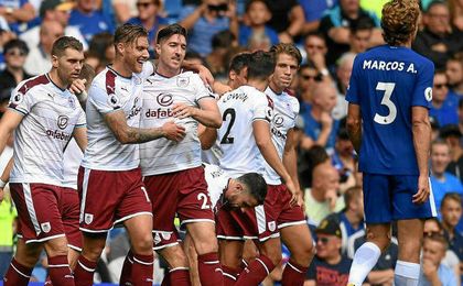 El Burnley amarga el estreno de Morata en la Premier (2-3) El Burnley amarga el estreno de Morata en la Premier (2-3)