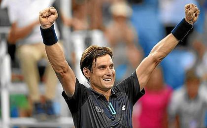 Ferrer celebra su triunfo ante Thiem. Ferrer celebra su triunfo ante Thiem.