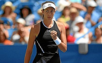 Muguruza se enfrentará a la favorita del torneo en semifinales, Pliskova. Muguruza se enfrentará a la favorita del torneo en semifinales, Pliskova.