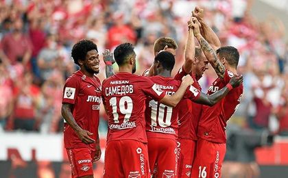 Spartak de Moscú: Ogro en su casa, dócil visitante Spartak de Moscú: Ogro en su casa, dócil visitante