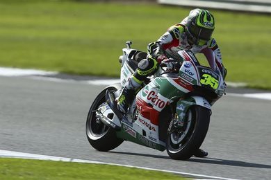 Crutchlow sorprende a todos, Márquez se va por los suelos en dos ocasiones Crutchlow sorprende a todos, Márquez se va por los suelos en dos ocasiones