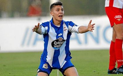 Pinchi es el canterano más prometedor del Deportivo. Pinchi es el canterano más prometedor del Deportivo.