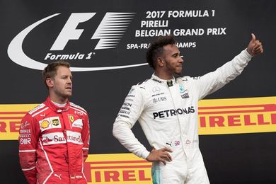 Vettel y Hamilton pugnan por un título imposible para el tercero más laureado Vettel y Hamilton pugnan por un título imposible para el tercero más laureado
