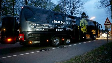 La Fiscalía acusa de intento homicidio al autor del ataque al autobús del Dortmund La Fiscalía acusa de intento homicidio al autor del ataque al autobús del Dortmund