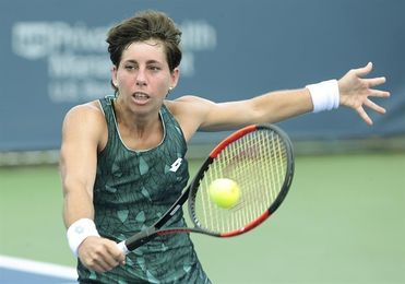Carla Suárez pasa a tercera ronda tras vencer a Mirjana Lucic-Baroni Carla Suárez pasa a tercera ronda tras vencer a Mirjana Lucic-Baroni