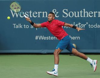 McEnroe sobre Kyrgios: "Muy difícil cambiar su mentalidad y verle florecer" McEnroe sobre Kyrgios: "Muy difícil cambiar su mentalidad y verle florecer"