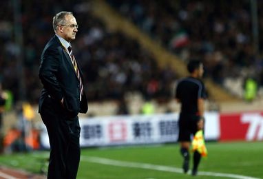 Stielike, nuevo entrenador del Tianjin Teda Stielike, nuevo entrenador del Tianjin Teda