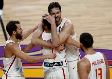 La selección despide a Navarro desde el podio y con el bronce La selección despide a Navarro desde el podio y con el bronce
