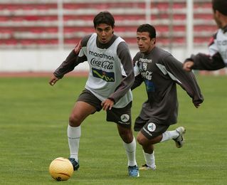Guabirá y Real Potosí ganan en el inicio de la octava jornada en Bolivia Guabirá y Real Potosí ganan en el inicio de la octava jornada en Bolivia