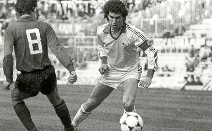 Enrique Montero, X dorsal de leyenda Enrique Montero, X dorsal de leyenda