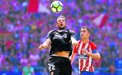 La última visita del Sevilla, al Wanda, fue la primera de una larga cadena de salidas muy complicadas. La última visita del Sevilla, al Wanda, fue la primera de una larga cadena de salidas muy complicadas.
