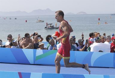 Tercera victoria de Fernando Alarza y primer triunfo de Marta Sánchez Tercera victoria de Fernando Alarza y primer triunfo de Marta Sánchez