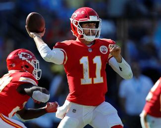 34-42. Smith mantiene el invicto de los Chiefs 34-42. Smith mantiene el invicto de los Chiefs
