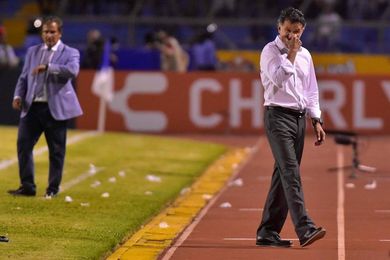 Osorio falla en el último paso y México no logra cerrar invicto la eliminatoria Osorio falla en el último paso y México no logra cerrar invicto la eliminatoria