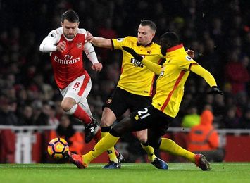 Cleverley hunde al Arsenal en Watford en el minuto 92 Cleverley hunde al Arsenal en Watford en el minuto 92