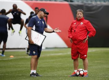 Cuerpo técnico de la selección panameña desea amistosos con equipos mundialistas Cuerpo técnico de la selección panameña desea amistosos con equipos mundialistas
