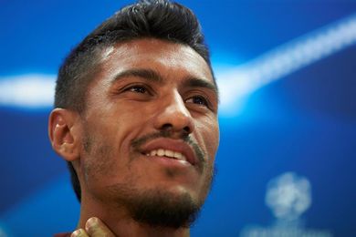 Paulinho: "Es un privilegio correr para Messi" Paulinho: "Es un privilegio correr para Messi"