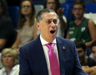 Alejandro Martínez: "Tras cuatro derrotas, hay un poco más de urgencias" Alejandro Martínez: "Tras cuatro derrotas, hay un poco más de urgencias"
