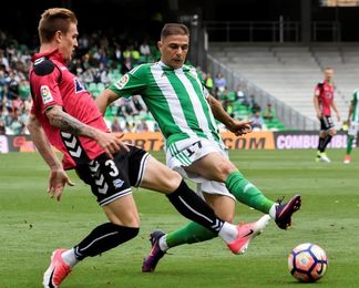 El Betis, a recobrar la solvencia en casa ante un Alavés necesitado El Betis, a recobrar la solvencia en casa ante un Alavés necesitado