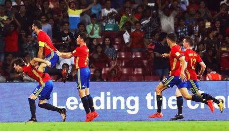 España derrota a Mali (3-1) y jugará la final ante Inglaterra España derrota a Mali (3-1) y jugará la final ante Inglaterra