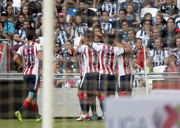 Guadalajara y Monterrey avanzan con apuros a los cuartos de final de la Copa MX Guadalajara y Monterrey avanzan con apuros a los cuartos de final de la Copa MX