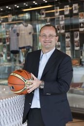 El secretario general de la FIBA espera que Tenerife acoja un gran Mundial femenino El secretario general de la FIBA espera que Tenerife acoja un gran Mundial femenino