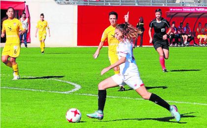 Olga, el domingo en plena acción ante Santa Teresa. Olga, el domingo en plena acción ante Santa Teresa.