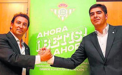 José Miguel López Catalán y Ángel Haro, consejeros delegados del Betis. José Miguel López Catalán y Ángel Haro, consejeros delegados del Betis.
