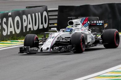 Massa afirma que Sainz le molestó "a propósito" en la sesión de clasificación Massa afirma que Sainz le molestó "a propósito" en la sesión de clasificación