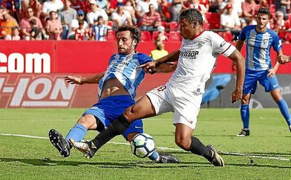 Muriel, en el partido ante el Málaga en el Sánchez-Pizjuán. Muriel, en el partido ante el Málaga en el Sánchez-Pizjuán.