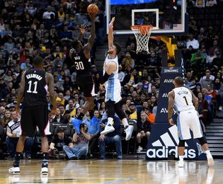 99-82. Nurkic junto con McCollum se venga en victoria ante Nuggets 99-82. Nurkic junto con McCollum se venga en victoria ante Nuggets