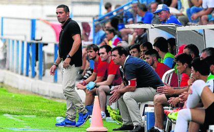 Juan Carlos Gómez, entrenador del Écija. Juan Carlos Gómez, entrenador del Écija.