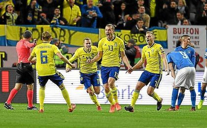 Johansson, autor del gol de la clasificación sueca, casi descartado para Rusia Johansson, autor del gol de la clasificación sueca, casi descartado para Rusia