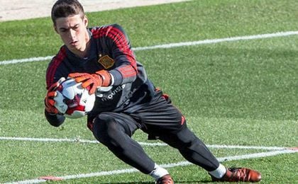 Kepa se resiste a renovar por el Athletic y se acerca al Madrid Kepa se resiste a renovar por el Athletic y se acerca al Madrid