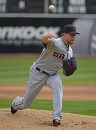 Corey Kluber y Max Scherzer se llevan premios Cy Young en las Grandes Ligas Corey Kluber y Max Scherzer se llevan premios Cy Young en las Grandes Ligas