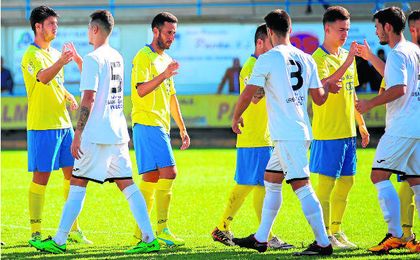 El Coria, en los prolegómenos del encuentro disputado ante el Pozoblanco, recibe esta jornada al Conil. El Coria, en los prolegómenos del encuentro disputado ante el Pozoblanco, recibe esta jornada al Conil.