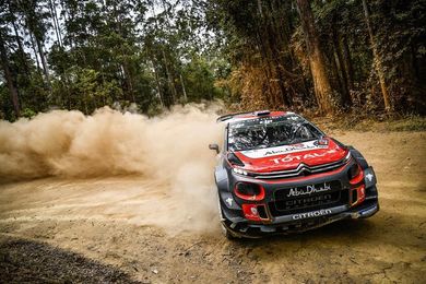Andreas Mikkelsen, líder destacado en el Rally de Australia Andreas Mikkelsen, líder destacado en el Rally de Australia