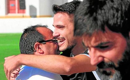 Ávila celebra su gol contra el Alcalá. Ávila celebra su gol contra el Alcalá.