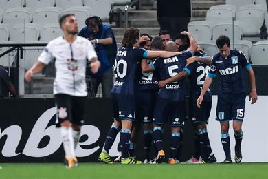 1-2. Racing le gana a Boca en la Bombonera y lo despoja del invicto 1-2. Racing le gana a Boca en la Bombonera y lo despoja del invicto