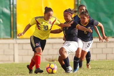 Colombia sonríe con un nuevo oro al vencer con autoridad a Ecuador Colombia sonríe con un nuevo oro al vencer con autoridad a Ecuador