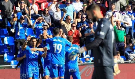 El Getafe jugará frente al Espanyol con tres de sus defensores apercibidos El Getafe jugará frente al Espanyol con tres de sus defensores apercibidos