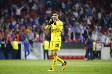 Courtois aplaza su renovación con el Chelsesa hasta final de temporada Courtois aplaza su renovación con el Chelsesa hasta final de temporada