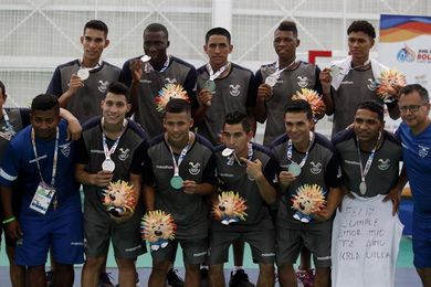 Colombia gana la medalla de oro al vencer a Ecuador en la final de fútbol sala Colombia gana la medalla de oro al vencer a Ecuador en la final de fútbol sala