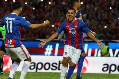 Cerro golea pero la victoria de Olimpia no le permite proclamarse campeón del fútbol en Paraguay Cerro golea pero la victoria de Olimpia no le permite proclamarse campeón del fútbol en Paraguay