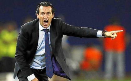 Emery abre la puerta a una de sus estrellas Emery abre la puerta a una de sus estrellas