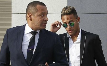 Neymar no negociará con el Madrid hasta "dentro de 5 o 6 años" Neymar no negociará con el Madrid hasta "dentro de 5 o 6 años"