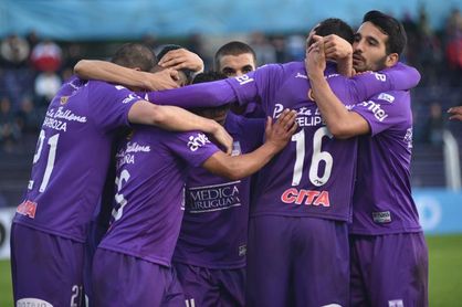 El Defensor busca ganar la Tabla Anual en la última fecha del Clausura uruguayo El Defensor busca ganar la Tabla Anual en la última fecha del Clausura uruguayo
