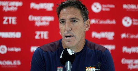 La plantilla visita a Berizzo, que "comienza a dar pasos en su recuperación" La plantilla visita a Berizzo, que "comienza a dar pasos en su recuperación"